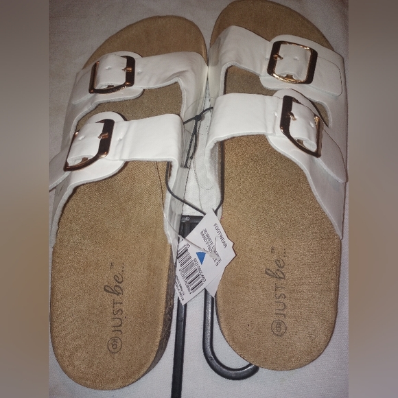 Just be silver snap on sandals size 6 - Picture 2 of 8